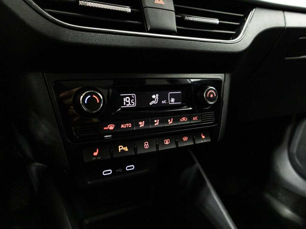 Купить Volkswagen Polo, 2021, 73 939 км, фото №16