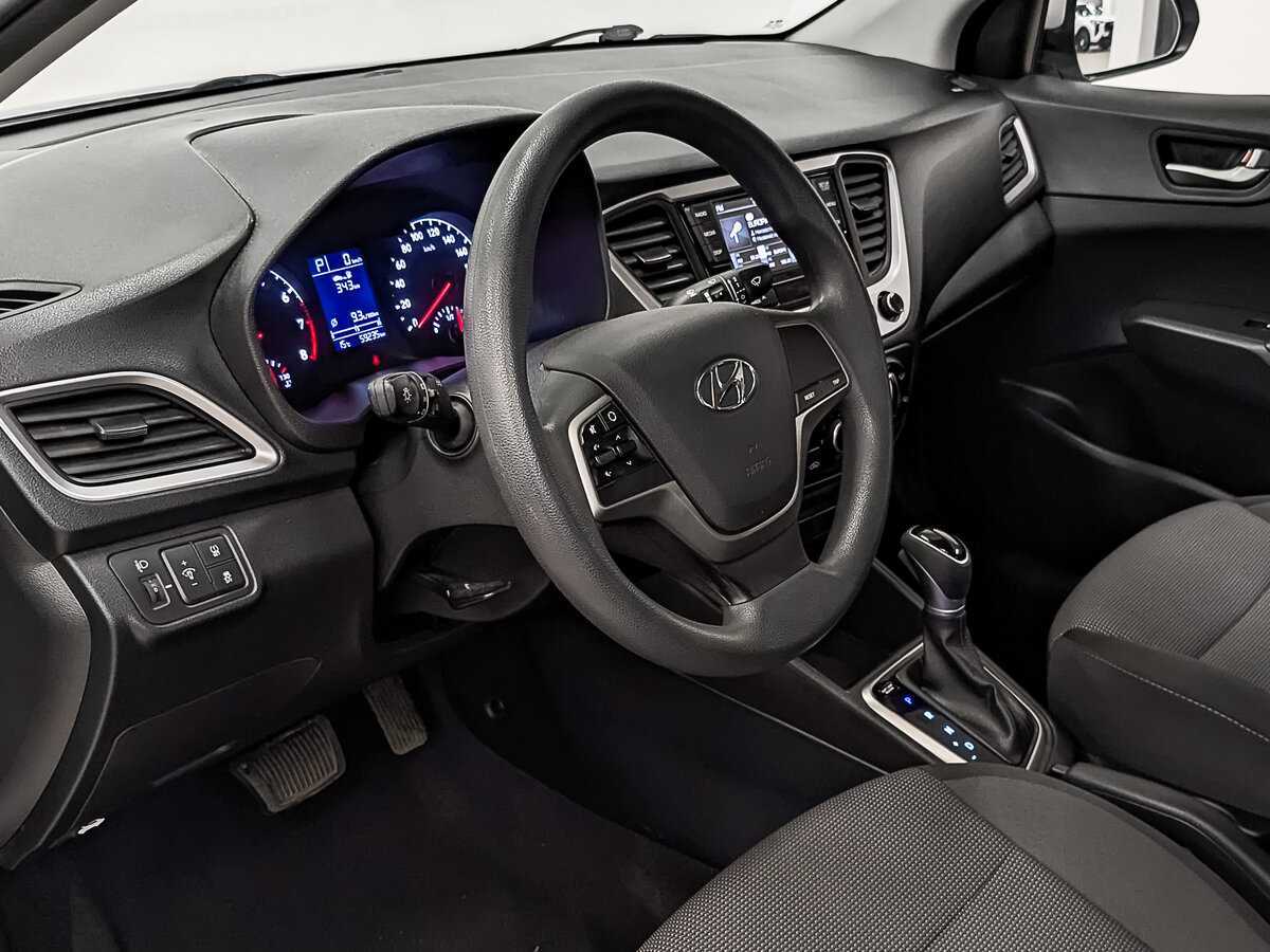 Купить Hyundai Solaris, 2018, 59 228 км, фото №15