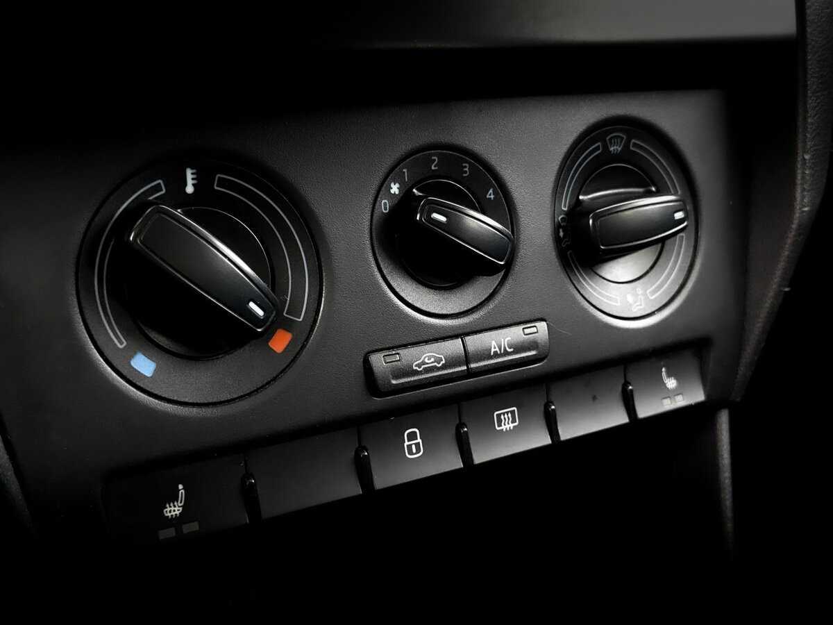 Купить Skoda Rapid, 2017, 182 550 км, фото №25