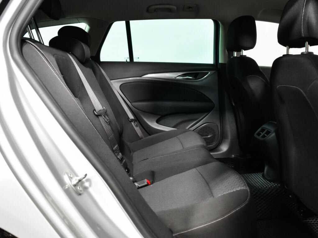 Купить Opel Insignia Country Tourer, 2018, 262 233 км, фото №10