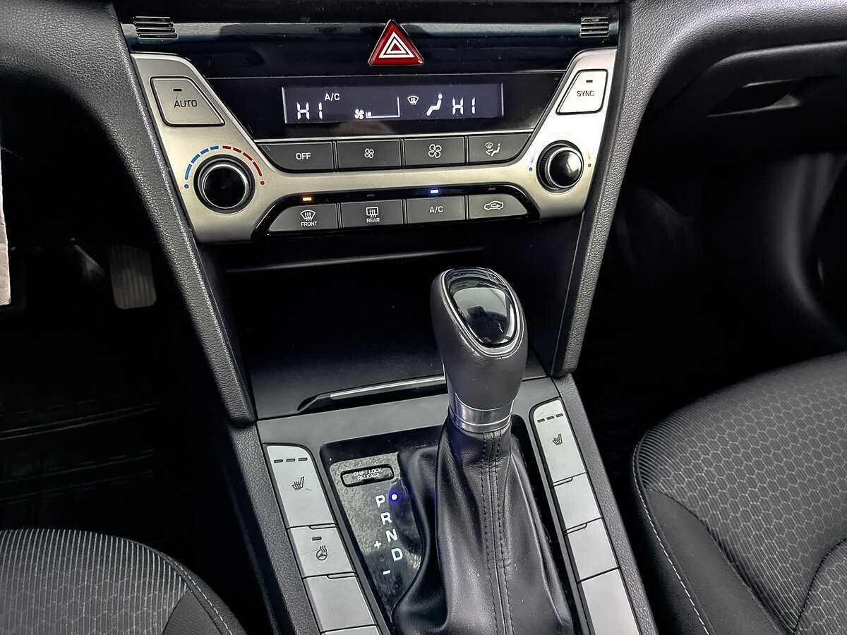 Купить Hyundai Elantra, 2018, 97 532 км, фото №20