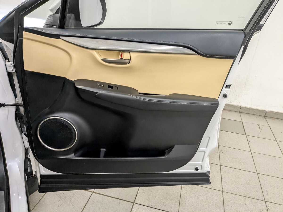 Купить Lexus NX 200, 2016, 135 708 км, фото №23