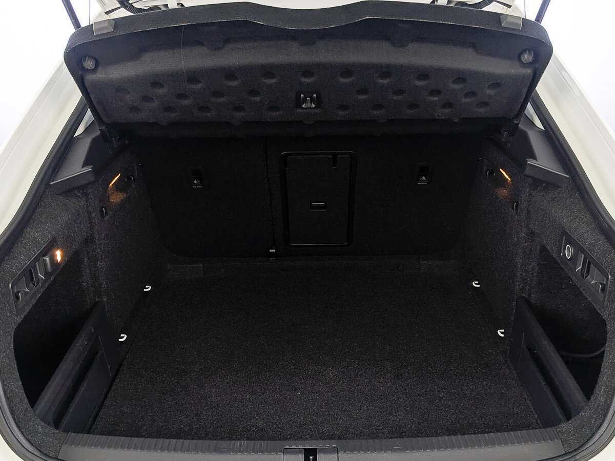Купить Skoda Superb, 2017, 74 223 км, фото №10
