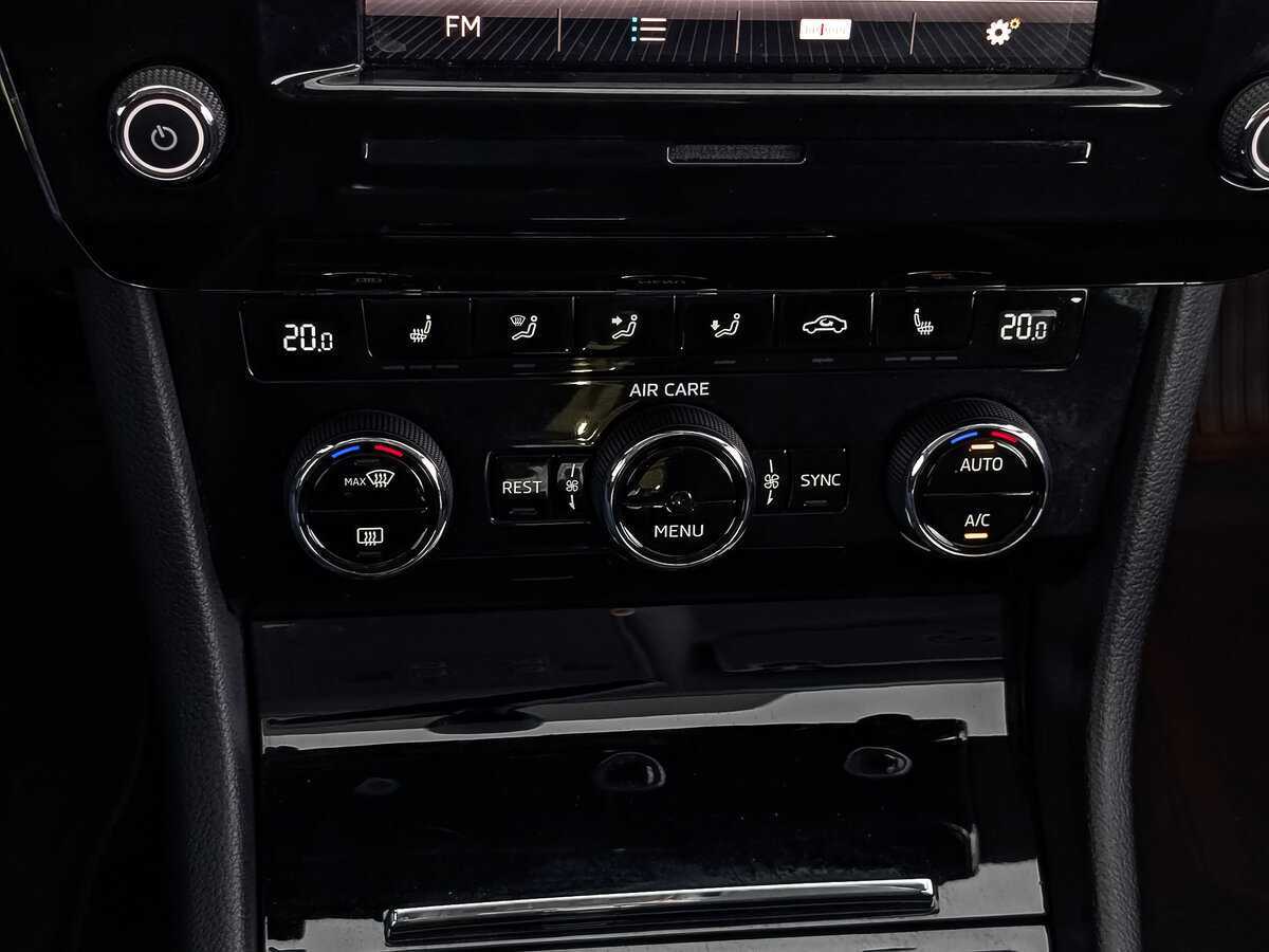 Купить Skoda Superb, 2017, 74 223 км, фото №21