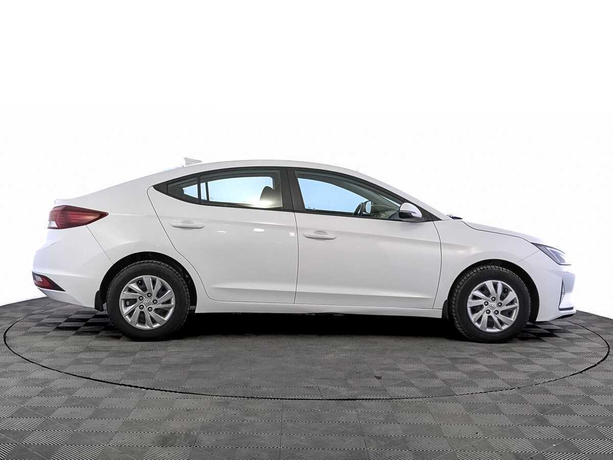 Купить Hyundai Elantra, 2019, 52 091 км, фото №4