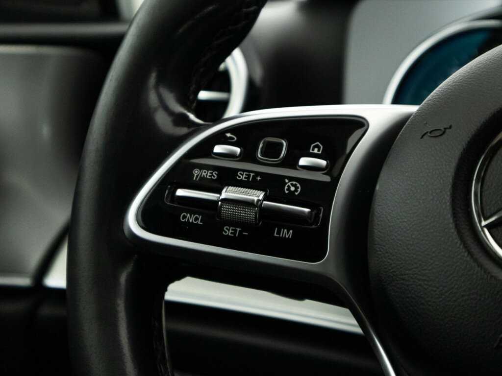 Купить Mercedes-Benz E-Класс 200 d, 2019, 266 680 км, фото №19