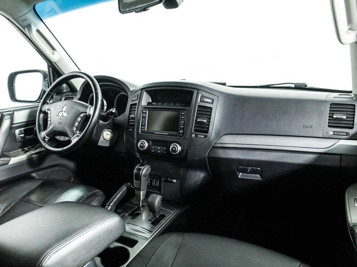 Купить Mitsubishi Pajero, 2012, 215 000 км, фото №7