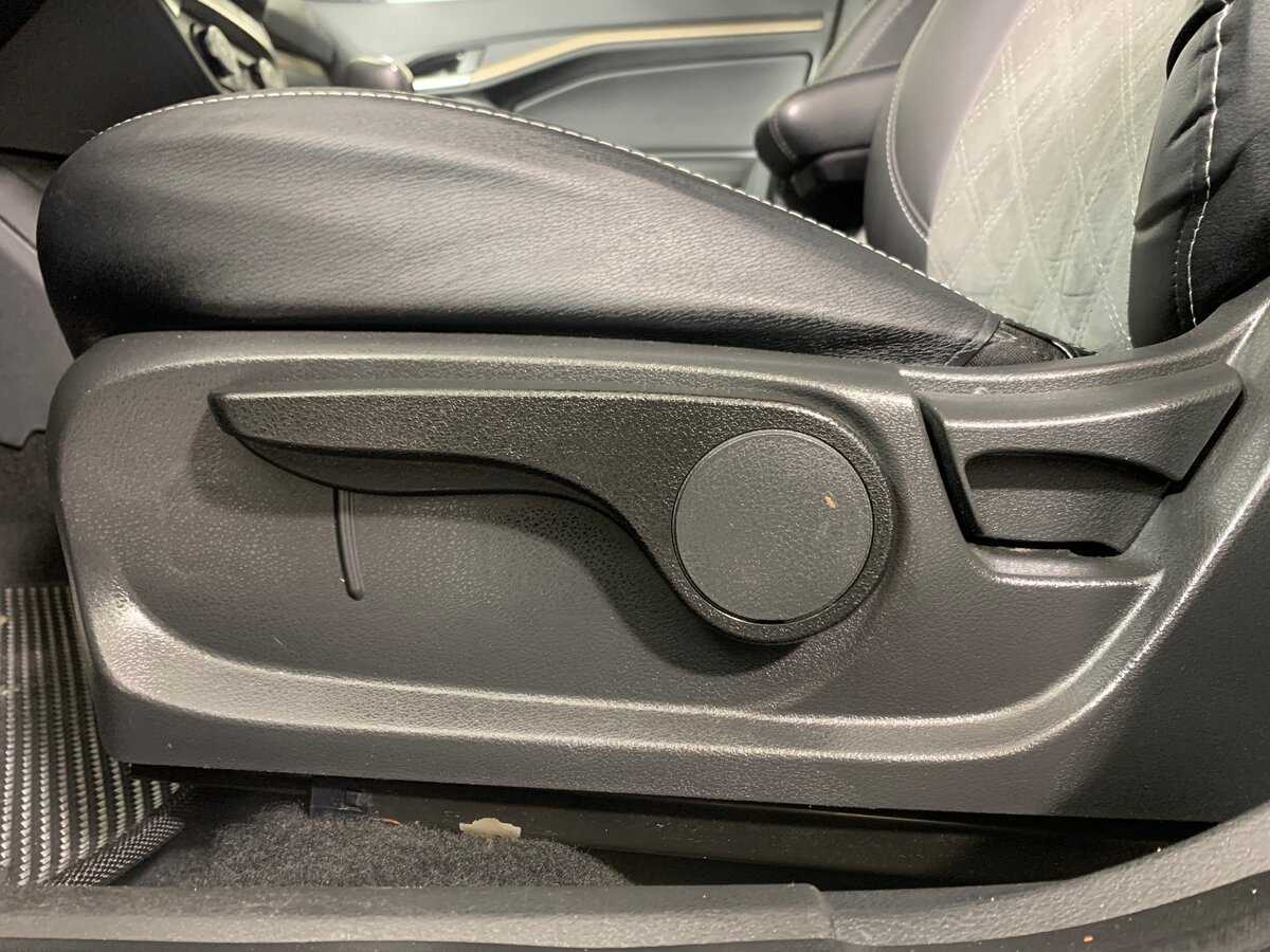 Купить Lada (ВАЗ) Vesta SW, 2018, 61 300 км, фото №17