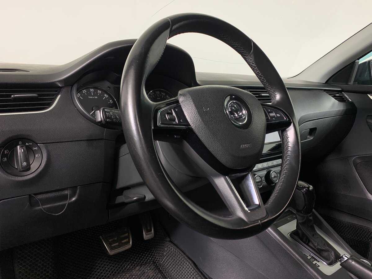 Купить Skoda Octavia, 2017, 173 616 км, фото №12