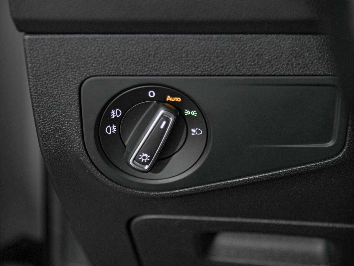 Купить Volkswagen Tiguan, 2017, 139 449 км, фото №13