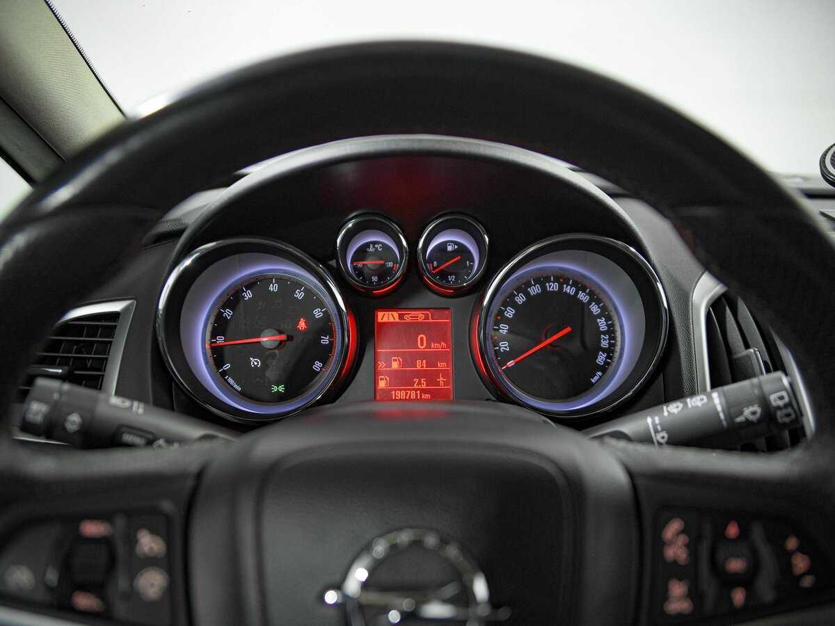 Купить Opel Astra GTC, 2012, 198 780 км, фото №7