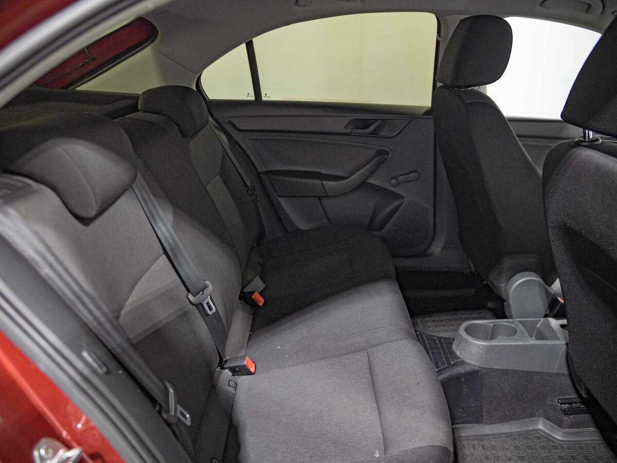 Купить Skoda Rapid, 2016, 207 264 км, фото №12