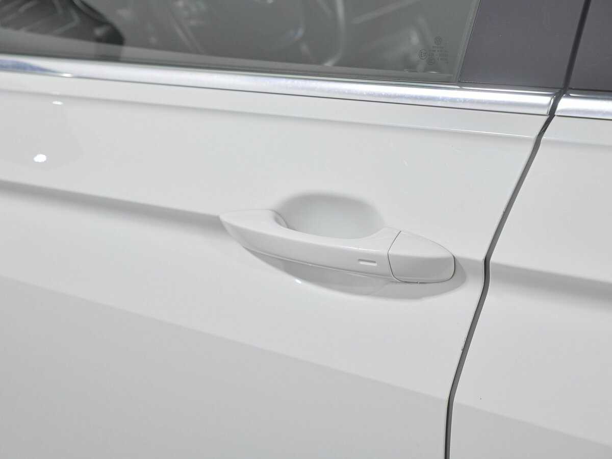 Купить Volkswagen Tiguan, 2018, 144 068 км, фото №19