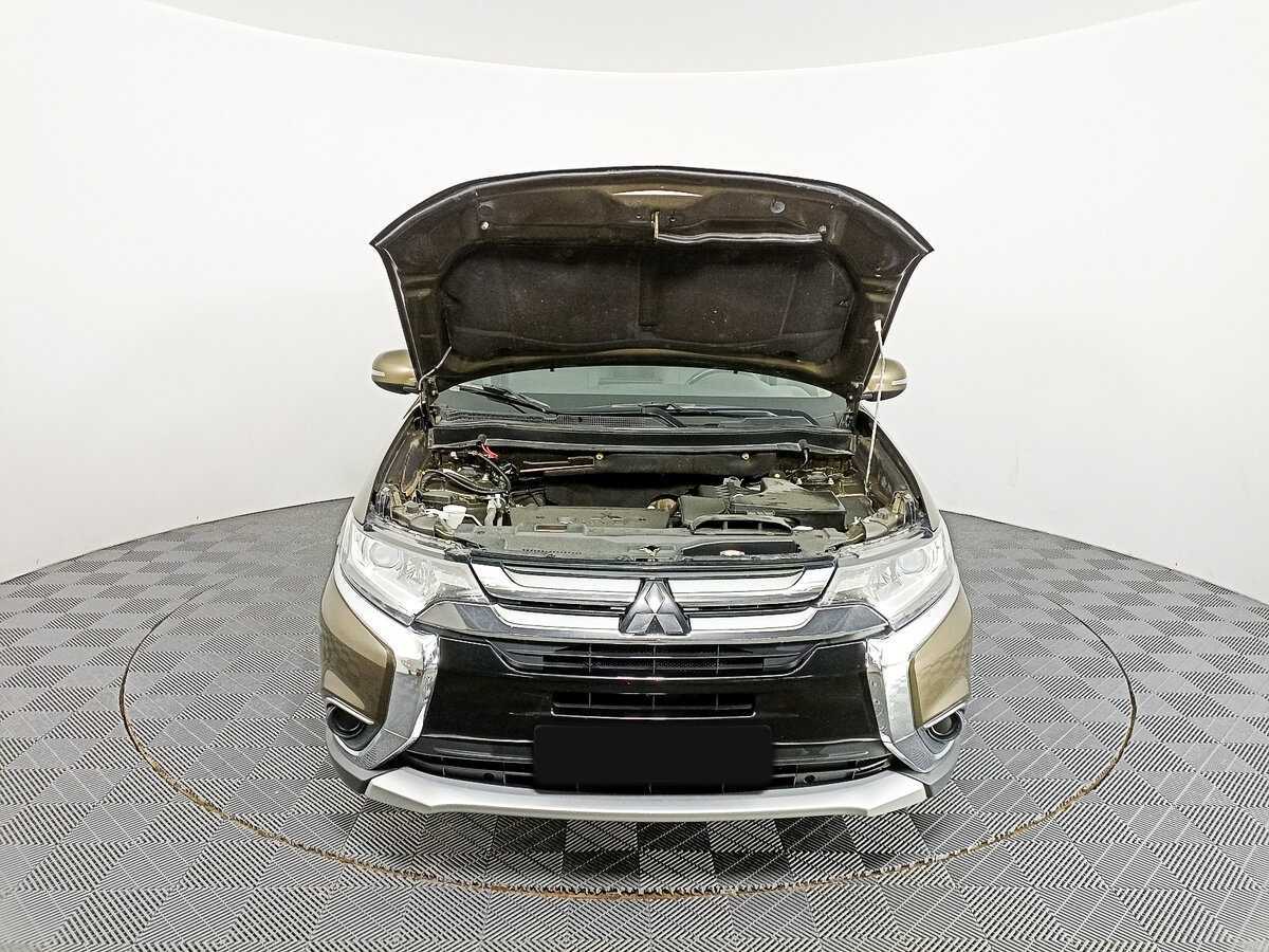 Купить Mitsubishi Outlander, 2018, 163 179 км, фото №8