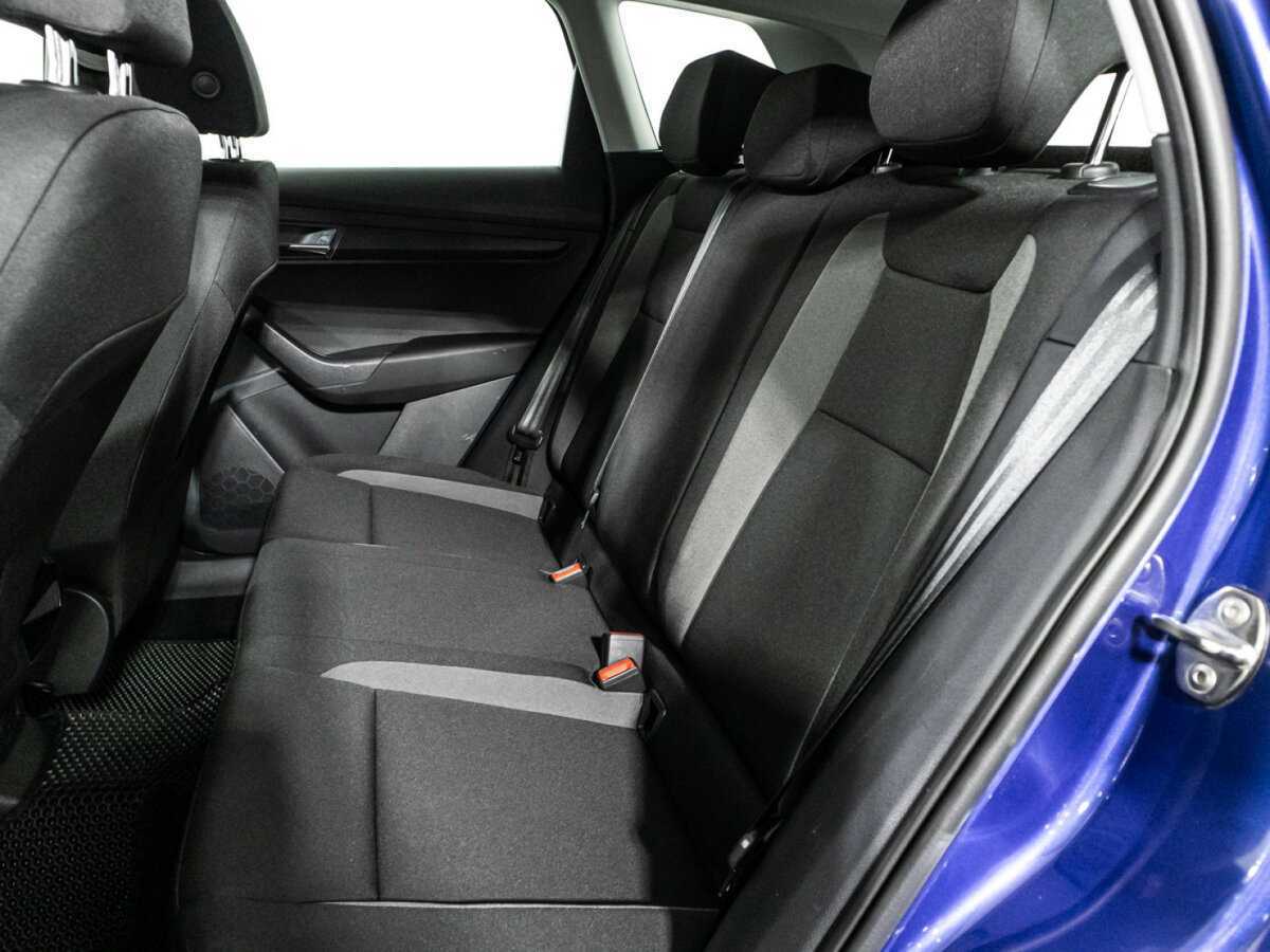 Купить Skoda Karoq, 2020, 107 271 км, фото №10