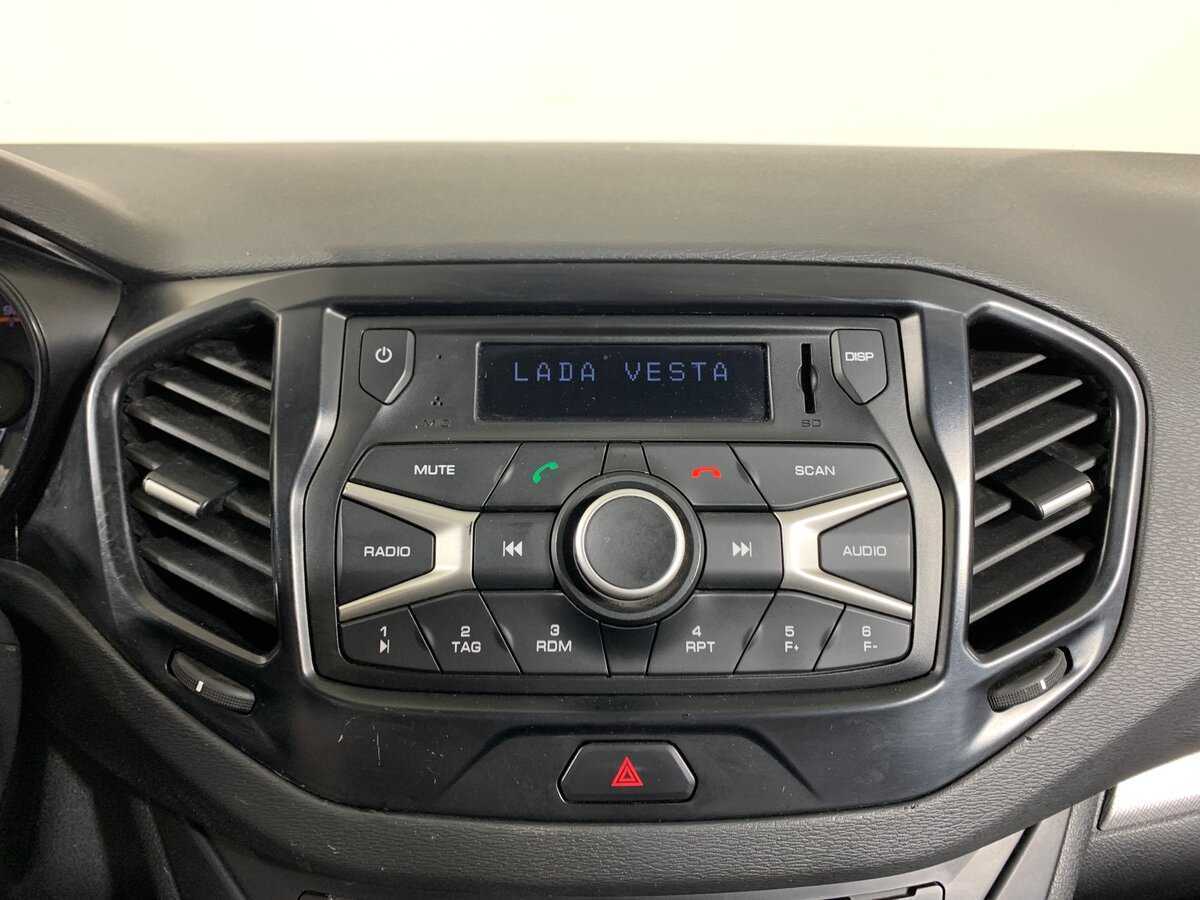 Купить Lada (ВАЗ) Vesta SW, 2018, 126 419 км, фото №16