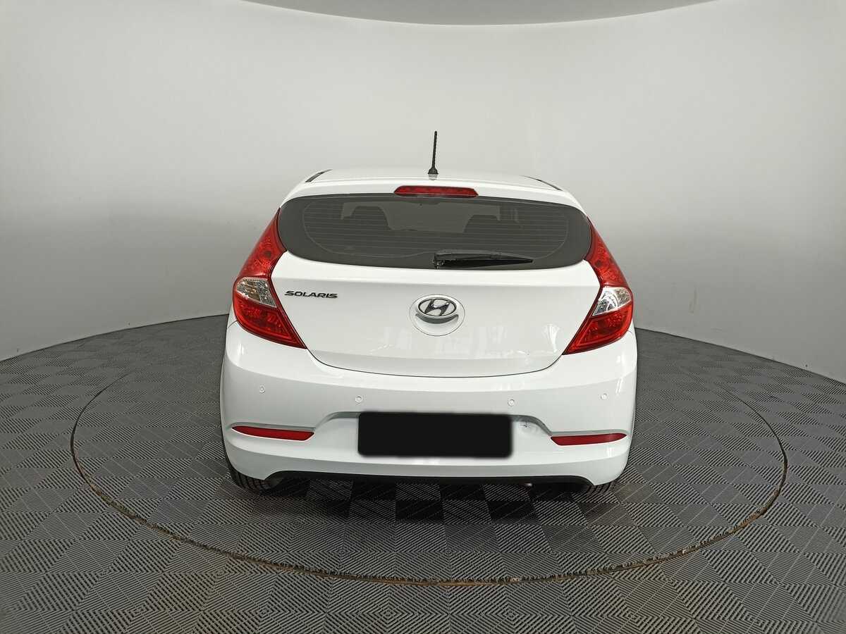 Купить Hyundai Solaris, 2016, 96 182 км, фото №4