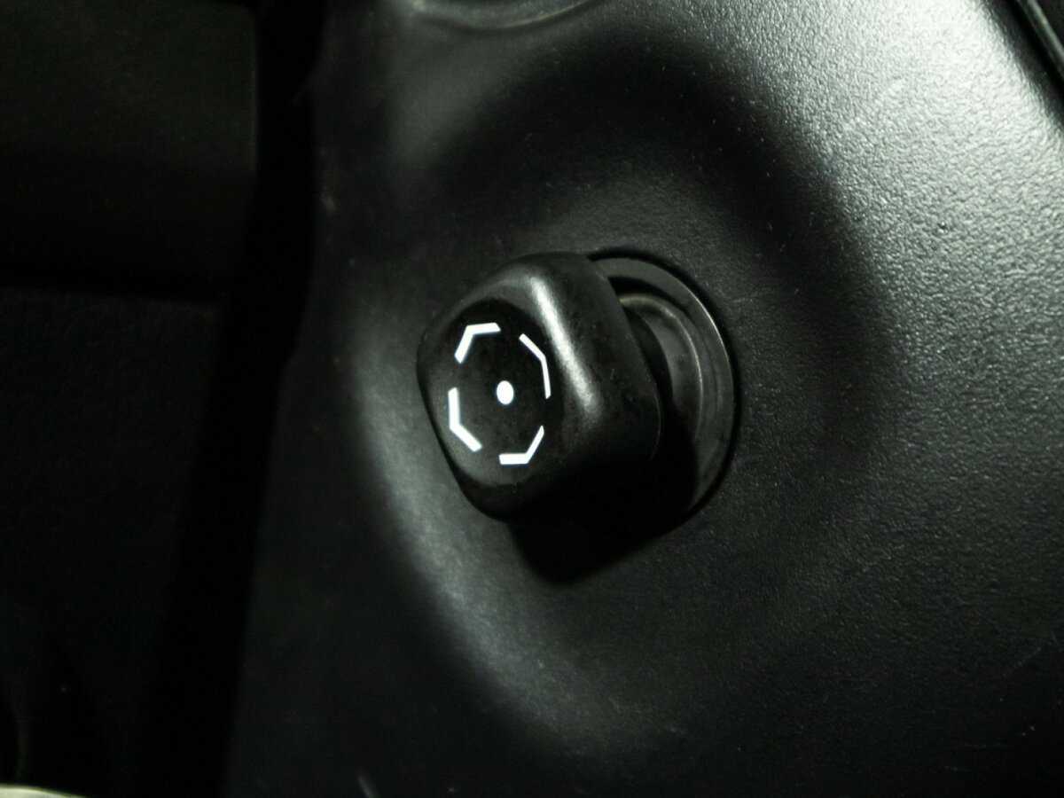 Купить Toyota Land Cruiser Prado, 2012, 154 463 км, фото №19