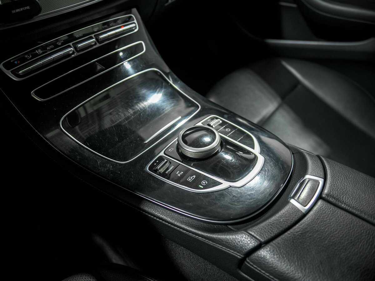 Купить Mercedes-Benz E-Класс 200, 2019, 294 419 км, фото №12
