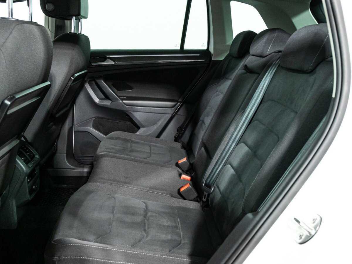 Купить Volkswagen Tiguan, 2017, 101 279 км, фото №9