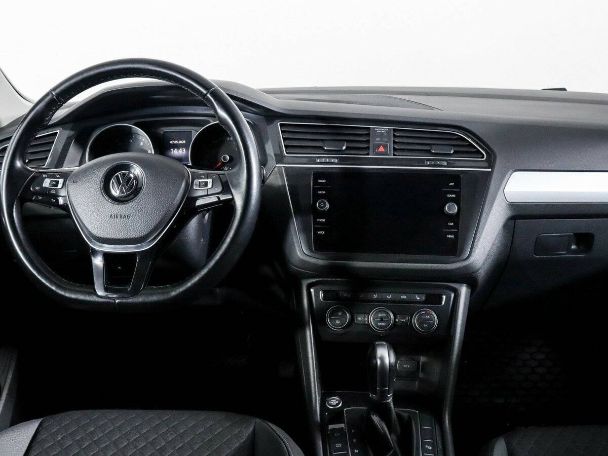 Купить Volkswagen Tiguan, 2017, 80 353 км, фото №9