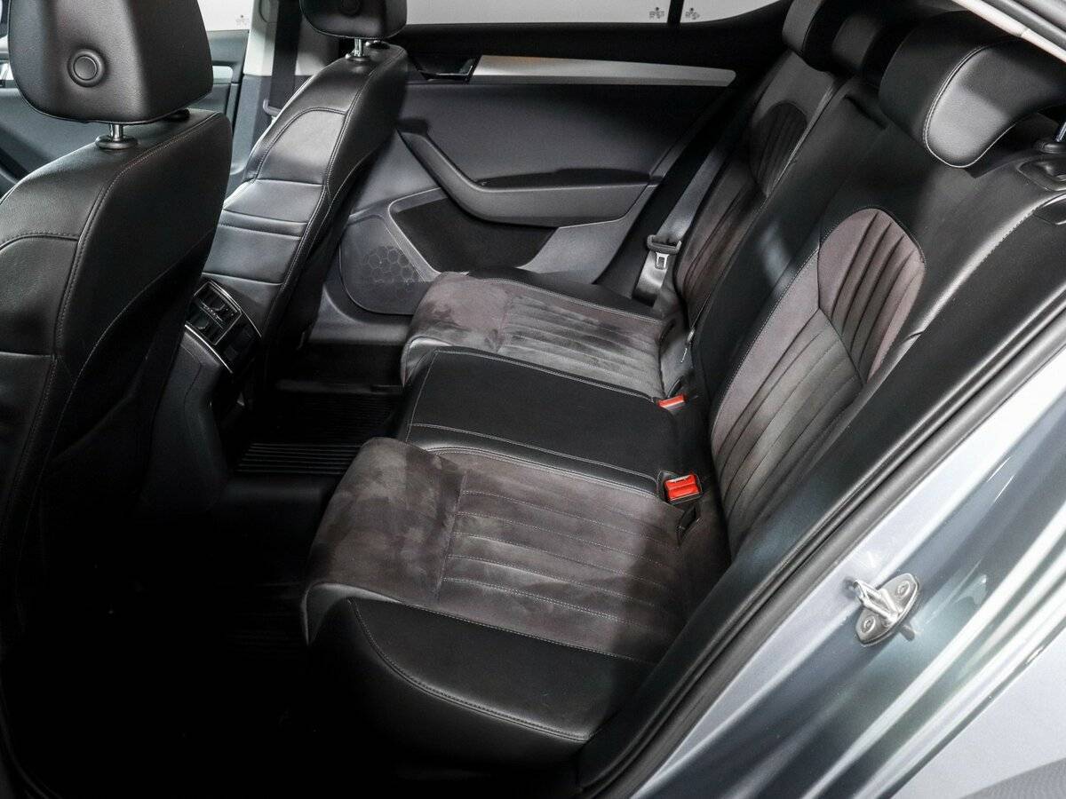 Купить Skoda Superb, 2017, 131 570 км, фото №7