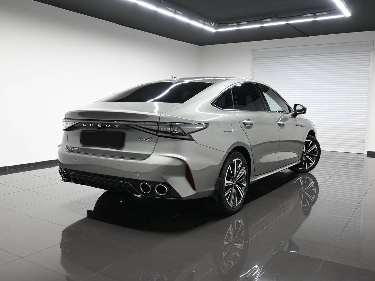 Chery Arrizo 8
