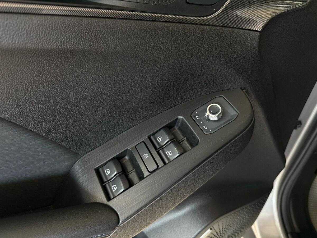 Купить Haval Jolion, 2021, 53 931 км, фото №13