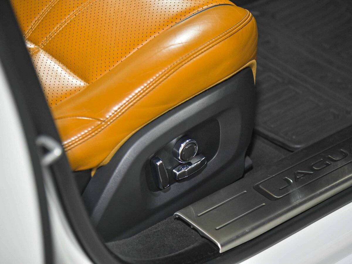 Купить Jaguar XJ, 2016, 118 568 км, фото №21