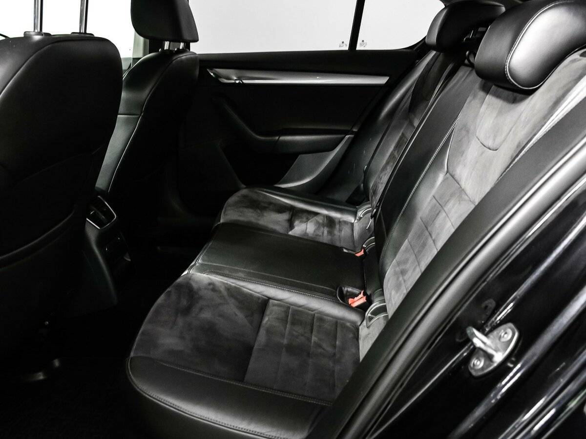 Купить Skoda Octavia, 2014, 279 693 км, фото №12