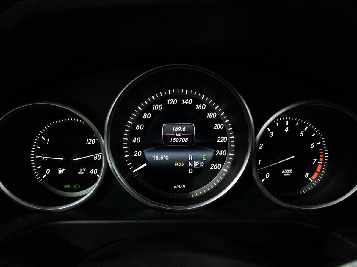 Купить Mercedes-Benz E-Класс 200, 2015, 150 705 км, фото №13