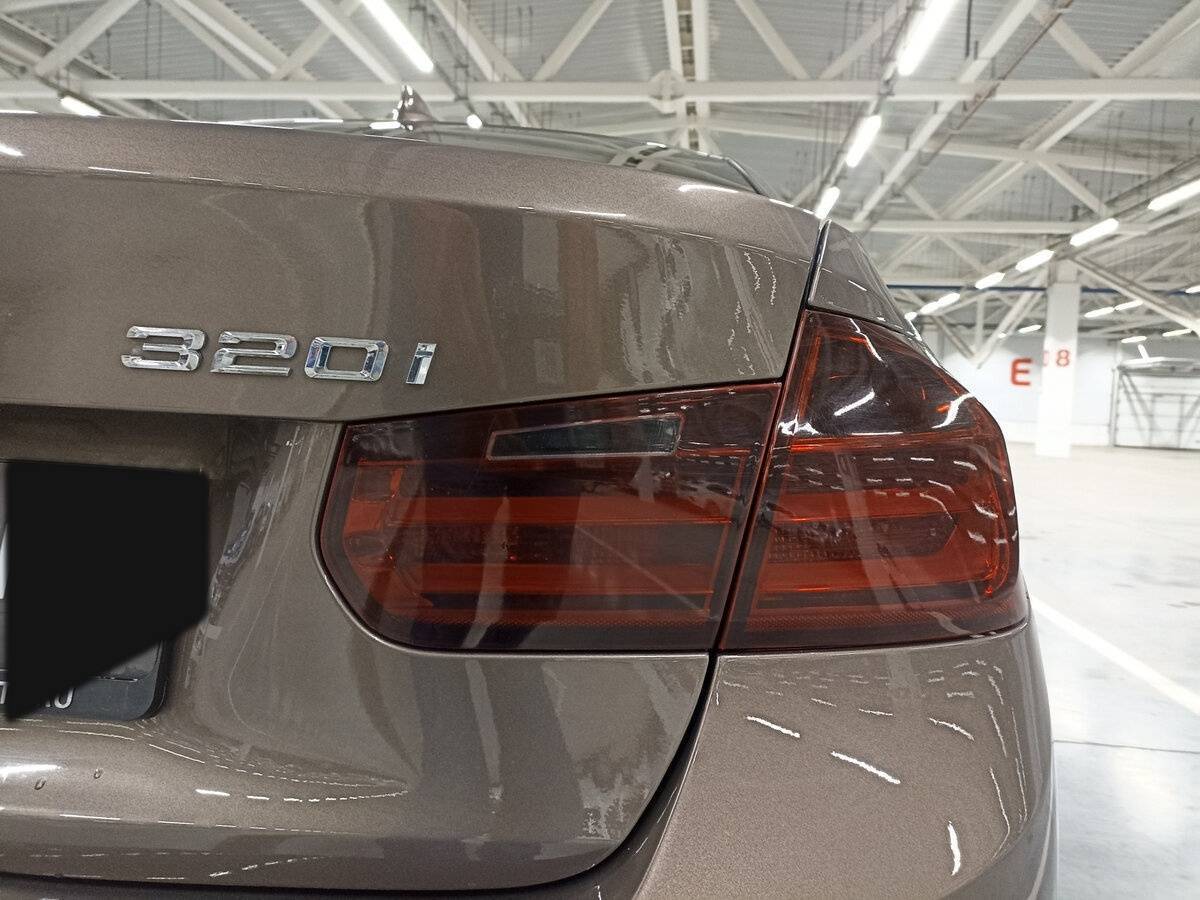 Купить BMW 3 серии 320i, 2013, 225 002 км, фото №9