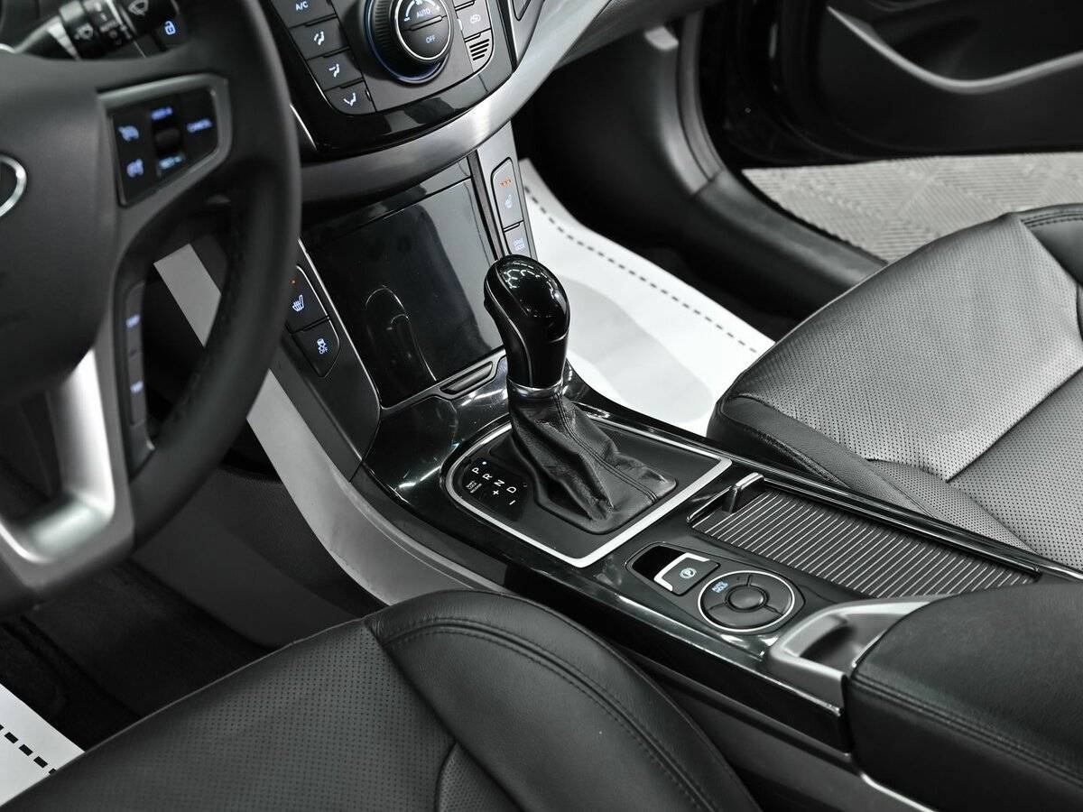 Купить Hyundai i40, 2015, 196 000 км, фото №11