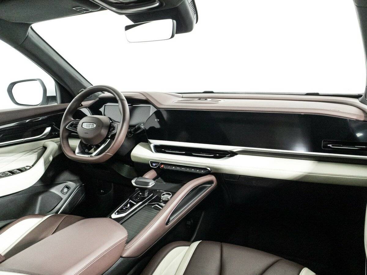 Купить Geely Monjaro, 2023, 61 378 км, фото №9