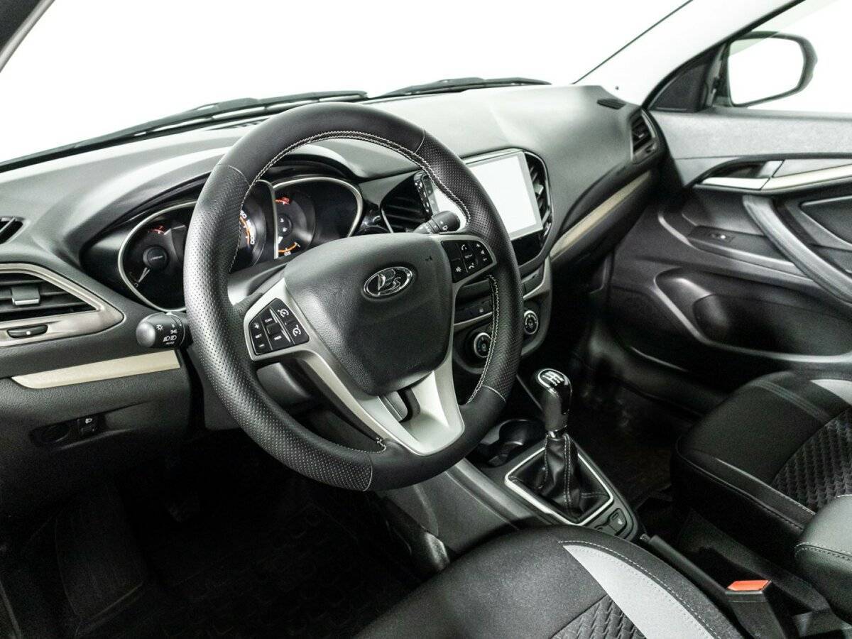 Купить Lada (ВАЗ) Vesta SW, 2019, 108 804 км, фото №11