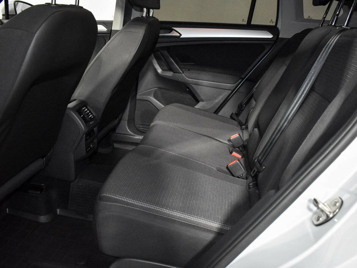 Купить Volkswagen Tiguan, 2019, 101 000 км, фото №11