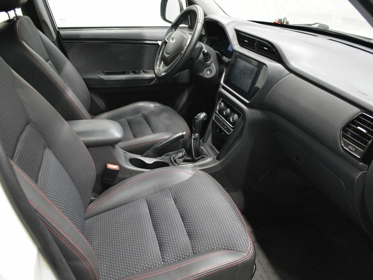 Купить Chery Tiggo 3 I, 2019, 349 592 км, фото №12