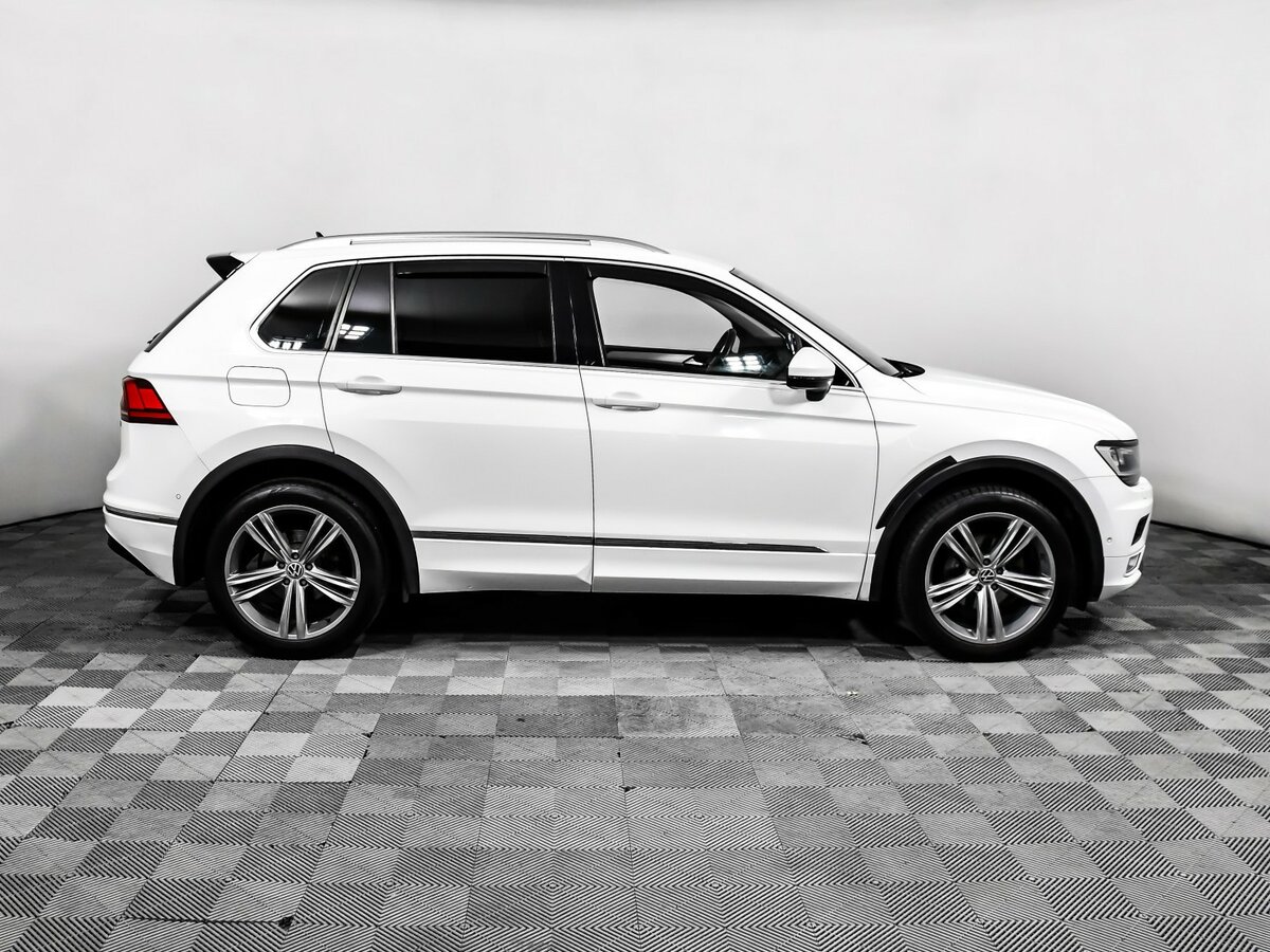Купить Volkswagen Tiguan II, 2017, 96 000 км, фото №4