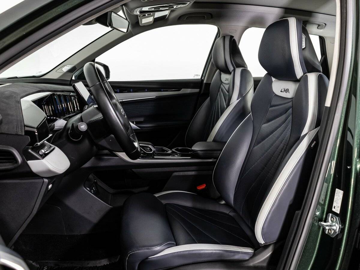 Купить Geely Atlas II, 2023, 56 116 км, фото №15