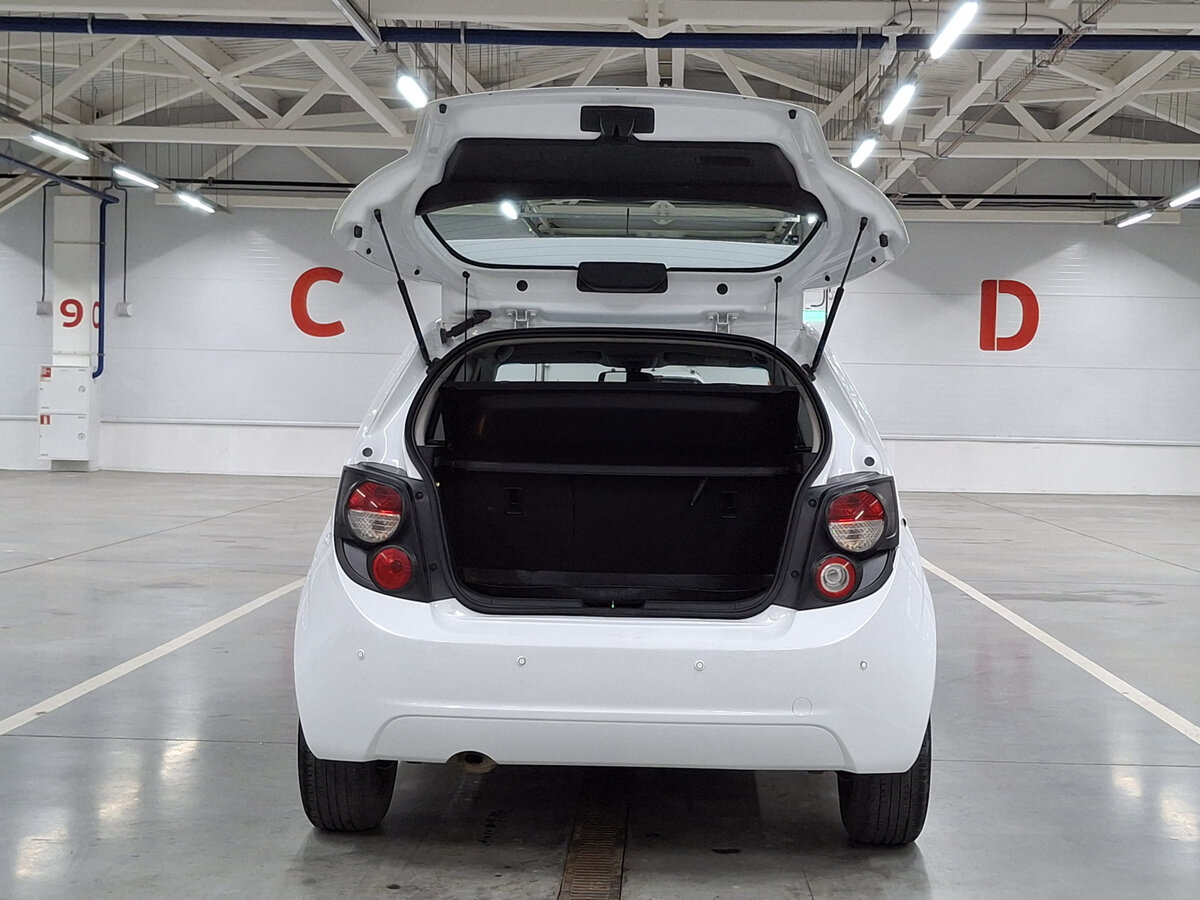 Купить Chevrolet Aveo II, 2015, 65 745 км, фото №9
