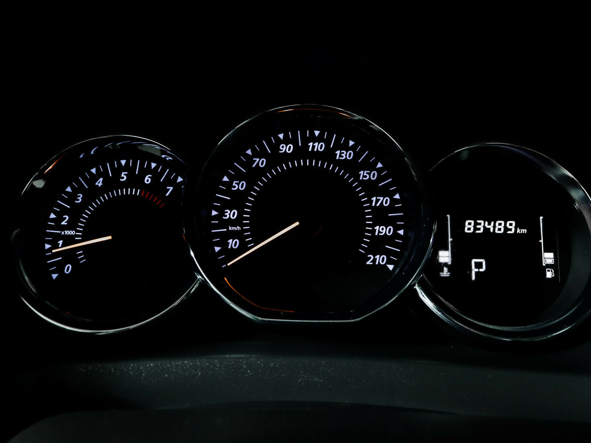 Купить Renault Logan Stepway II Рестайлинг, 2021, 83 414 км, фото №8