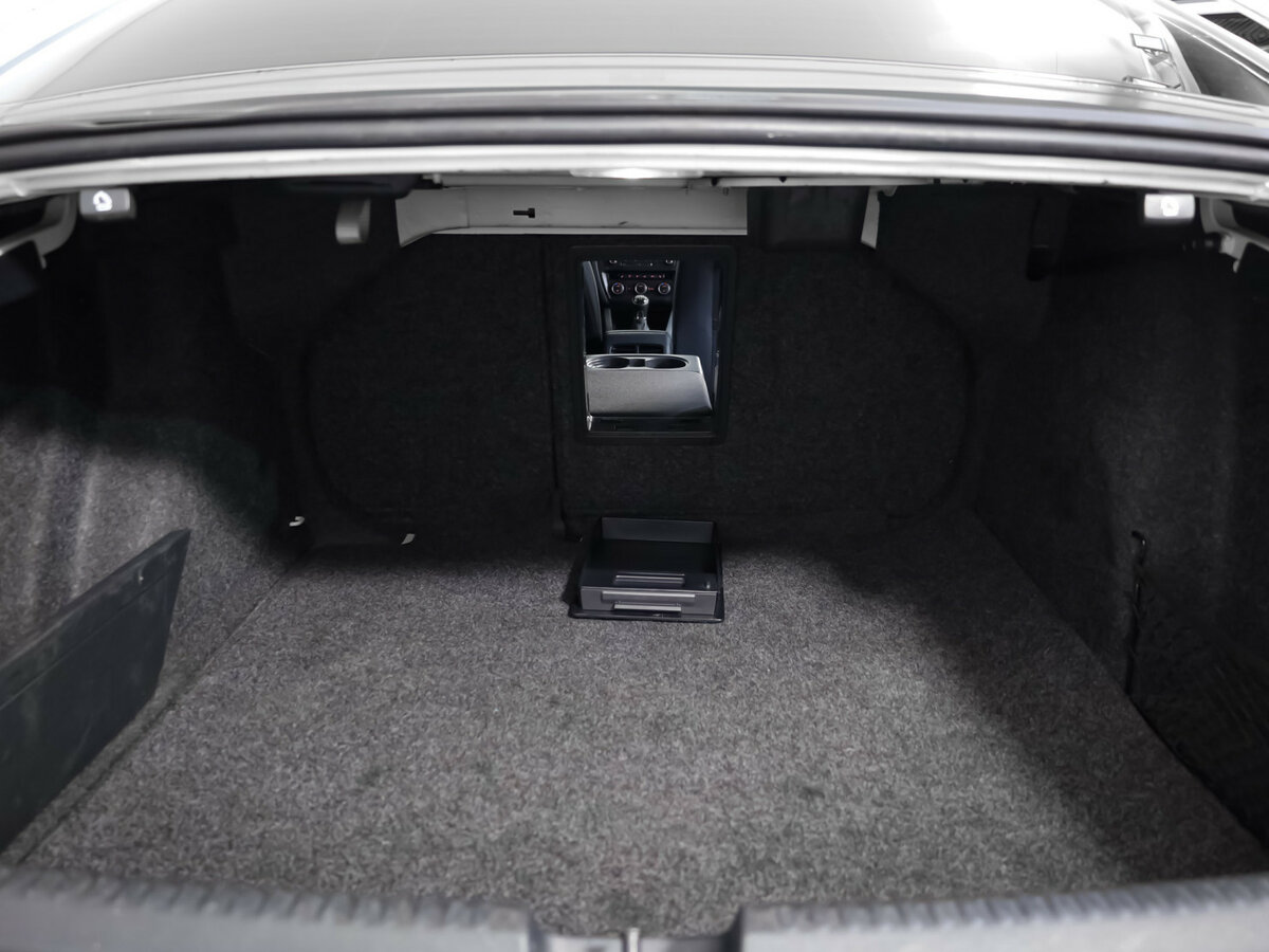 Купить Volkswagen Jetta VI Рестайлинг, 2015, 240 831 км, фото №19