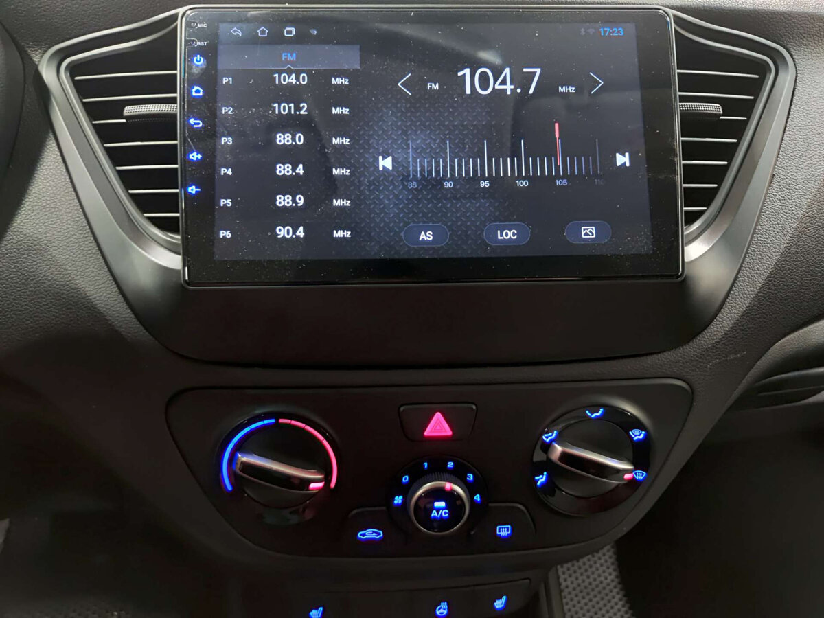 Купить Hyundai Solaris II, 2017, 158 214 км, фото №15