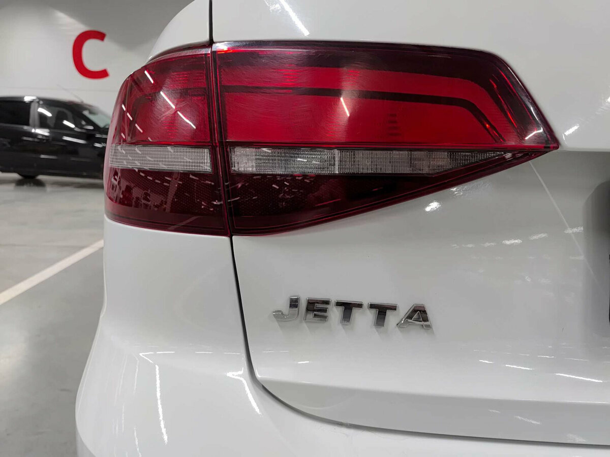 Купить Volkswagen Jetta VI Рестайлинг, 2016, 138 933 км, фото №9