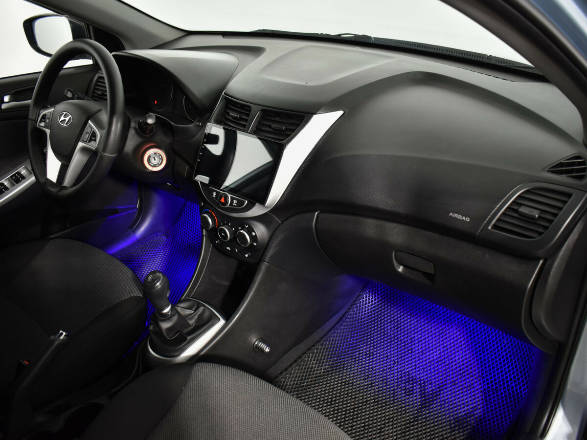 Купить Hyundai Solaris I, 2014, 238 000 км, фото №12