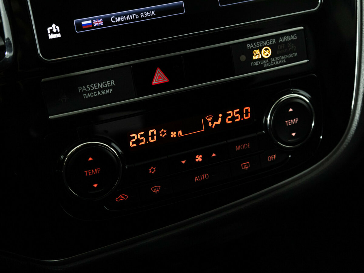 Купить Mitsubishi Outlander III Рестайлинг 3, 2018, 63 107 км, фото №14