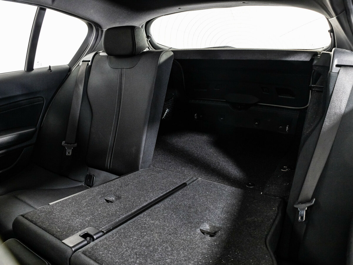 Купить BMW 1 серии 118i II (F20/F21) Рестайлинг 2, 2019, 91 086 км, фото №25