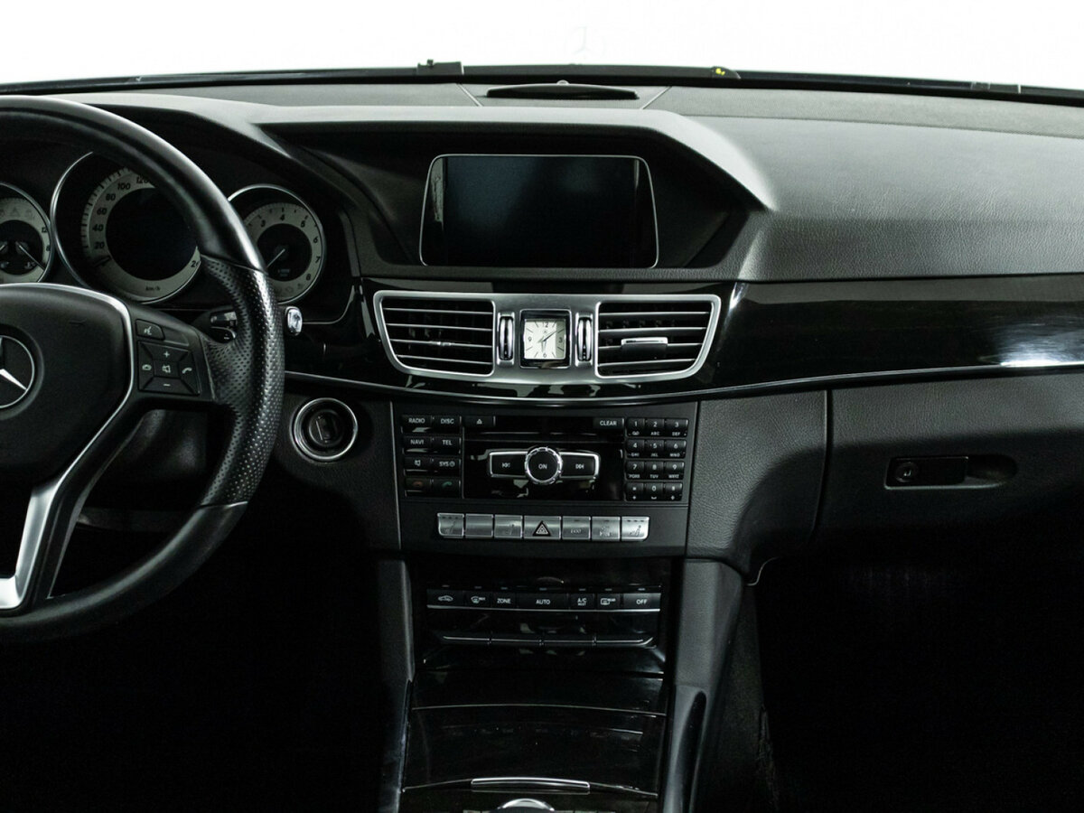 Купить Mercedes-Benz E-Класс 300 IV (W212, S212, C207) Рестайлинг, 2013, 75 028 км, фото №14